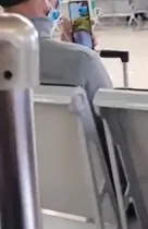 Trong lúc chờ máy bay bác trai video call về xem bác gái show bưởi -phim sex cô giáo thảo - jayamandirimotorbekasi.com